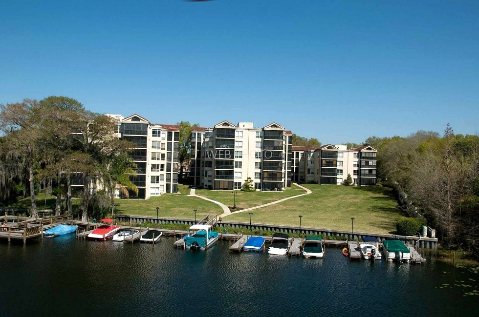 Lakeside Photos by Mike McDonnell Photography Red Dog Helicopters 