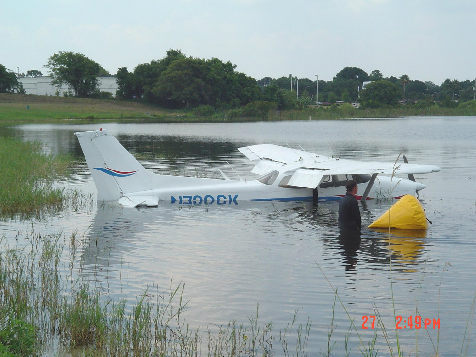 External Loads for Air Lift and HeliCrane Red Dog Helicopters 